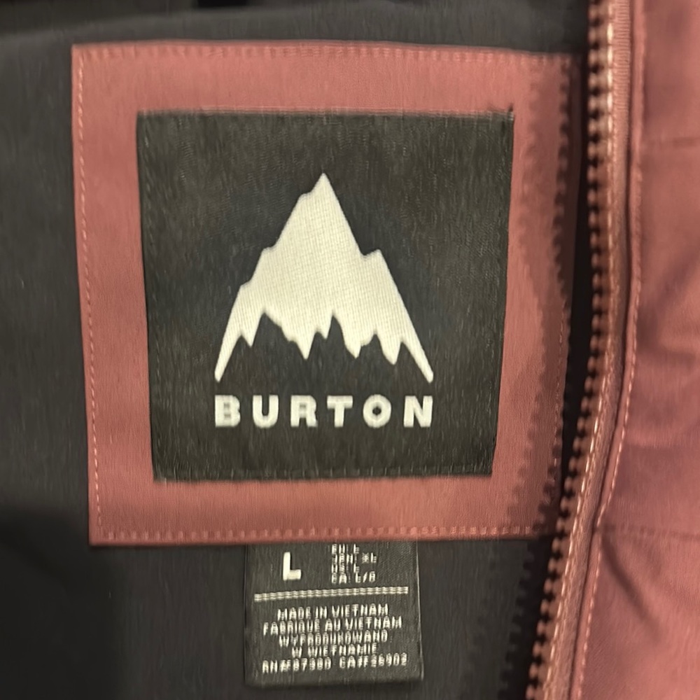 Red Ski Jacket with Hood and Full-Length Zipper - Picture 2 of 6